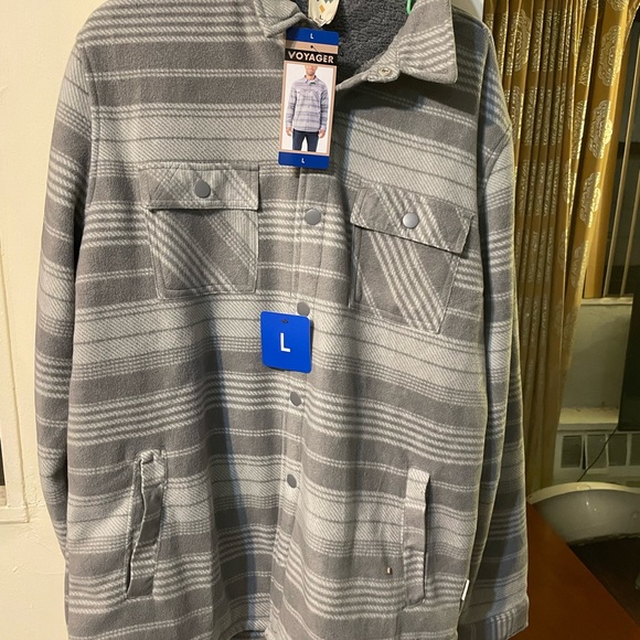 Men’s Jacket - Picture 4 of 4